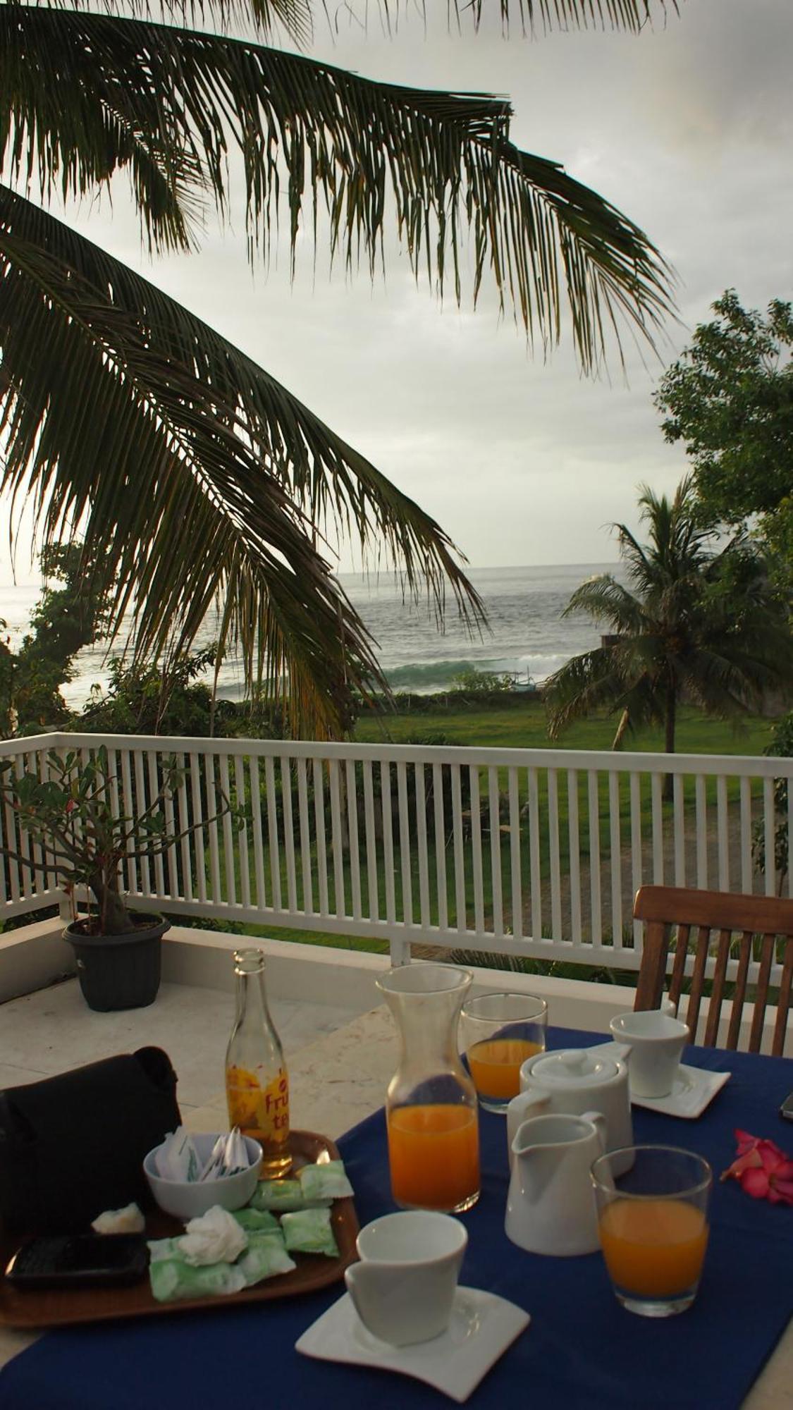 Pasific Beach Cabañas Mangsit Exterior foto