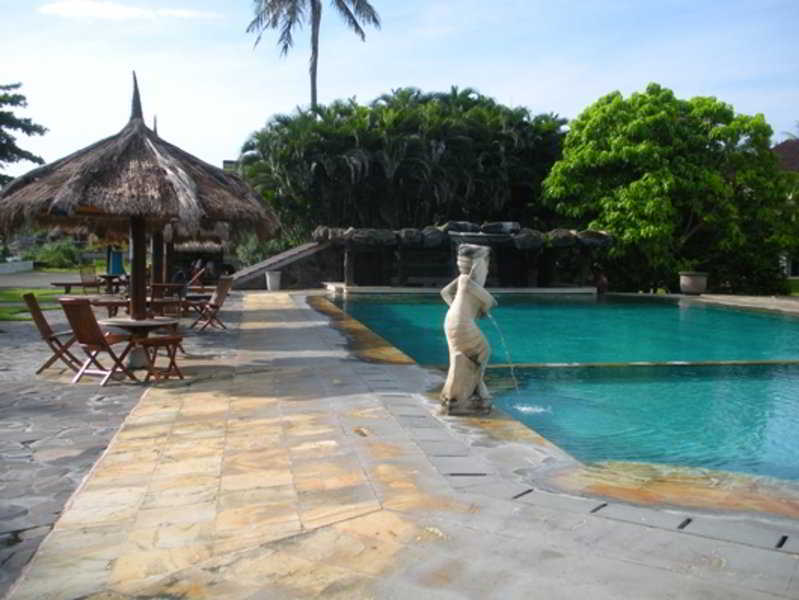 Pasific Beach Cabañas Mangsit Exterior foto