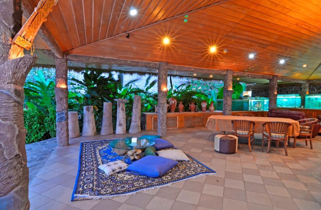 Pasific Beach Cabañas Mangsit Exterior foto
