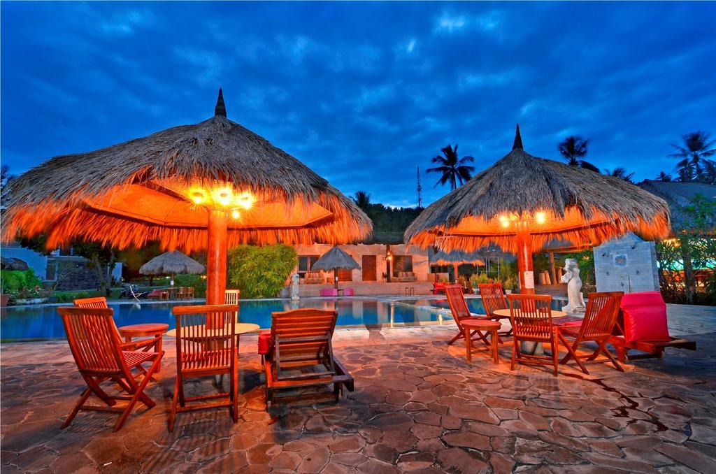Pasific Beach Cabañas Mangsit Exterior foto